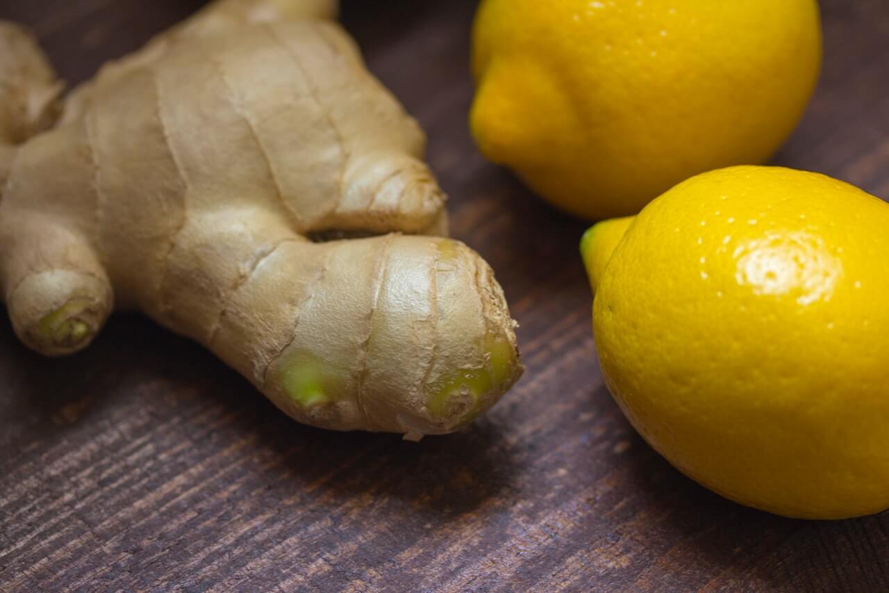 What happens to the body when you add ginger to food?