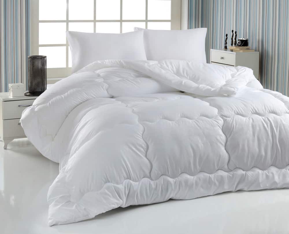 Duvet versus Blanket: What’s the Difference?