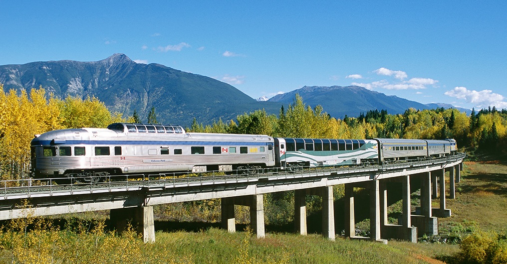 Experiencing the Beauty of Canada: Canadian Train Tours