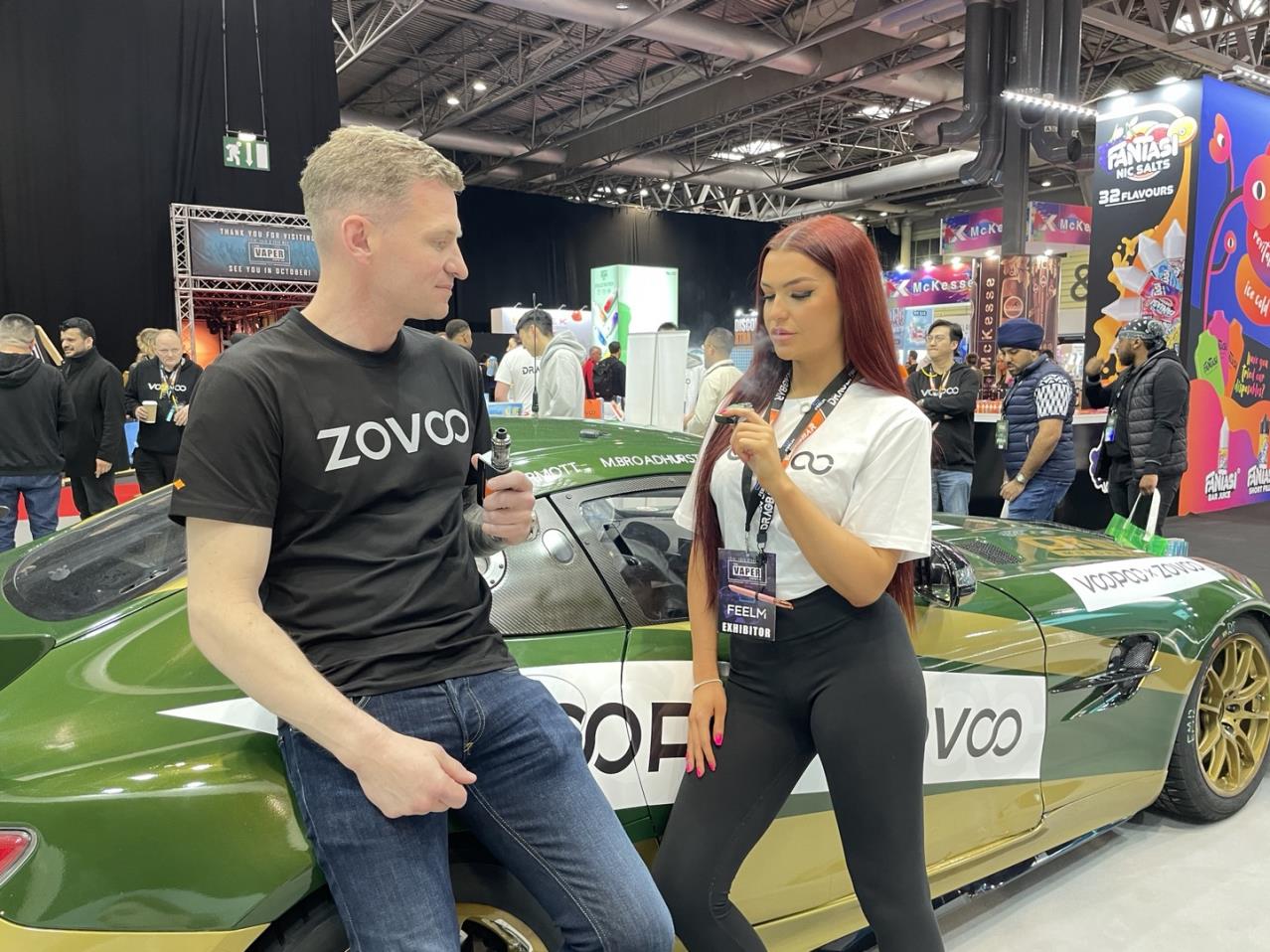 ZOVOO shined at Vaper Expo UK 2023 with world’s first fully visible oil tank disposable DRAGBAR Z700 SE applied GENE TREE ceramic coil