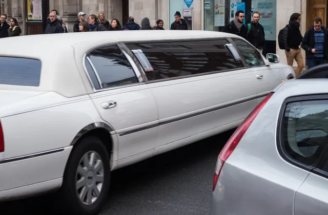Hamilton Limo: Redefining Luxury Transportation in the Heart of Ontario