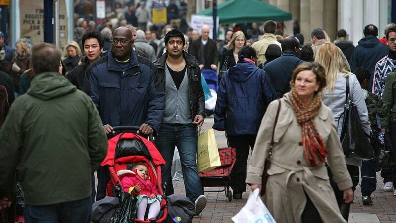 Englishmen Living Together Across Ethnic Groups