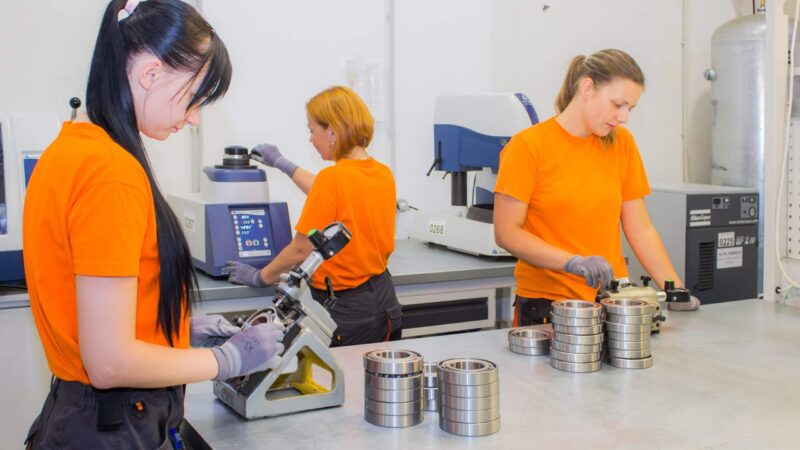 BBC-R Bearings – Precision Engineering for Diverse Industries