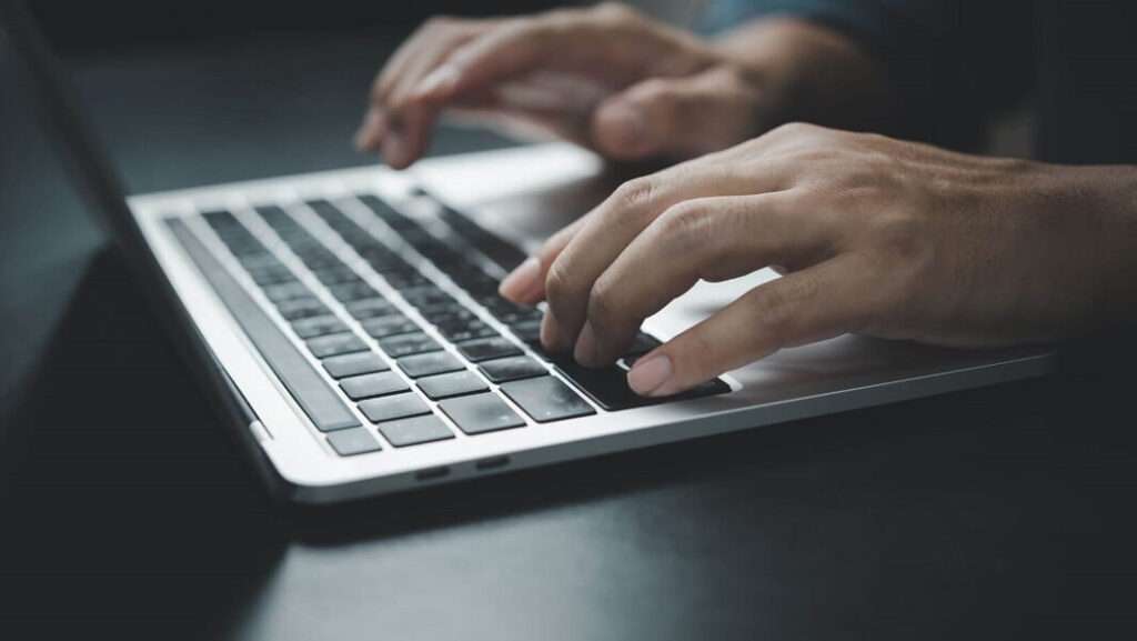 get in touch in severedbytes.net